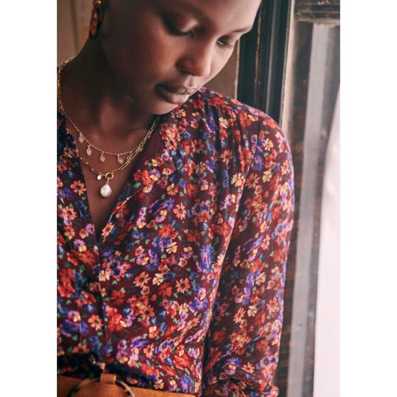 Sezane Vicky Midi Dress in Imprime Fleurs Violettes - Picture 2 of 2